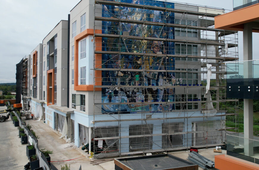 Sequence 01.00_01_06_01.Still002