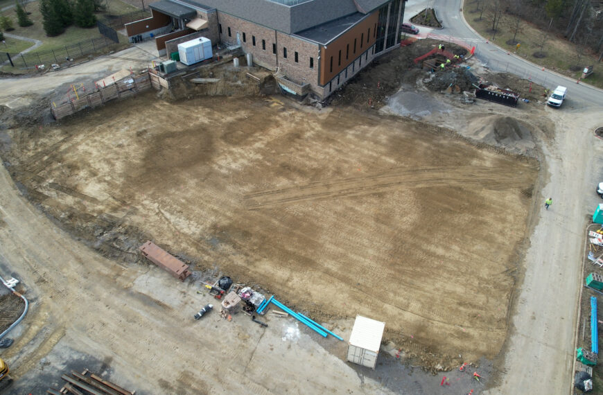 Sequence 01.00_03_26_28.Still011