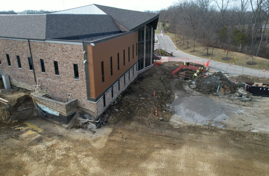 Sequence 01.00_03_46_11.Still013