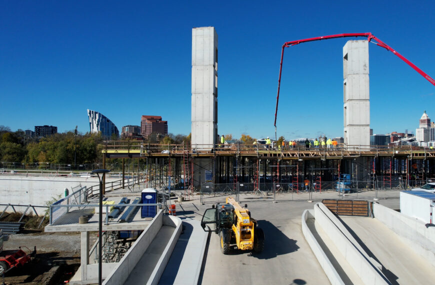 Sequence 02.00_11_00_03.Still013