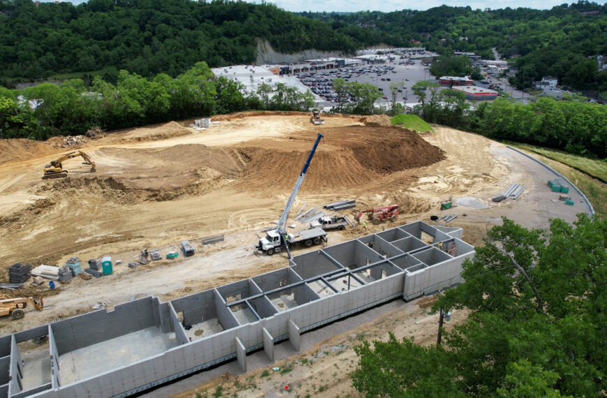 Sequence 01.00_00_11_27.Still001