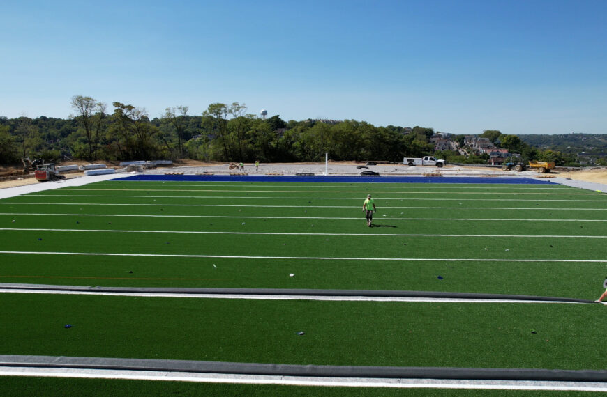 Sequence 01.00_02_49_27.Still017