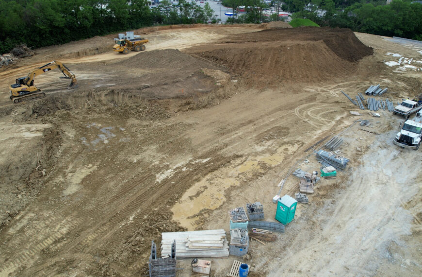 Sequence 01.00_04_34_14.Still017