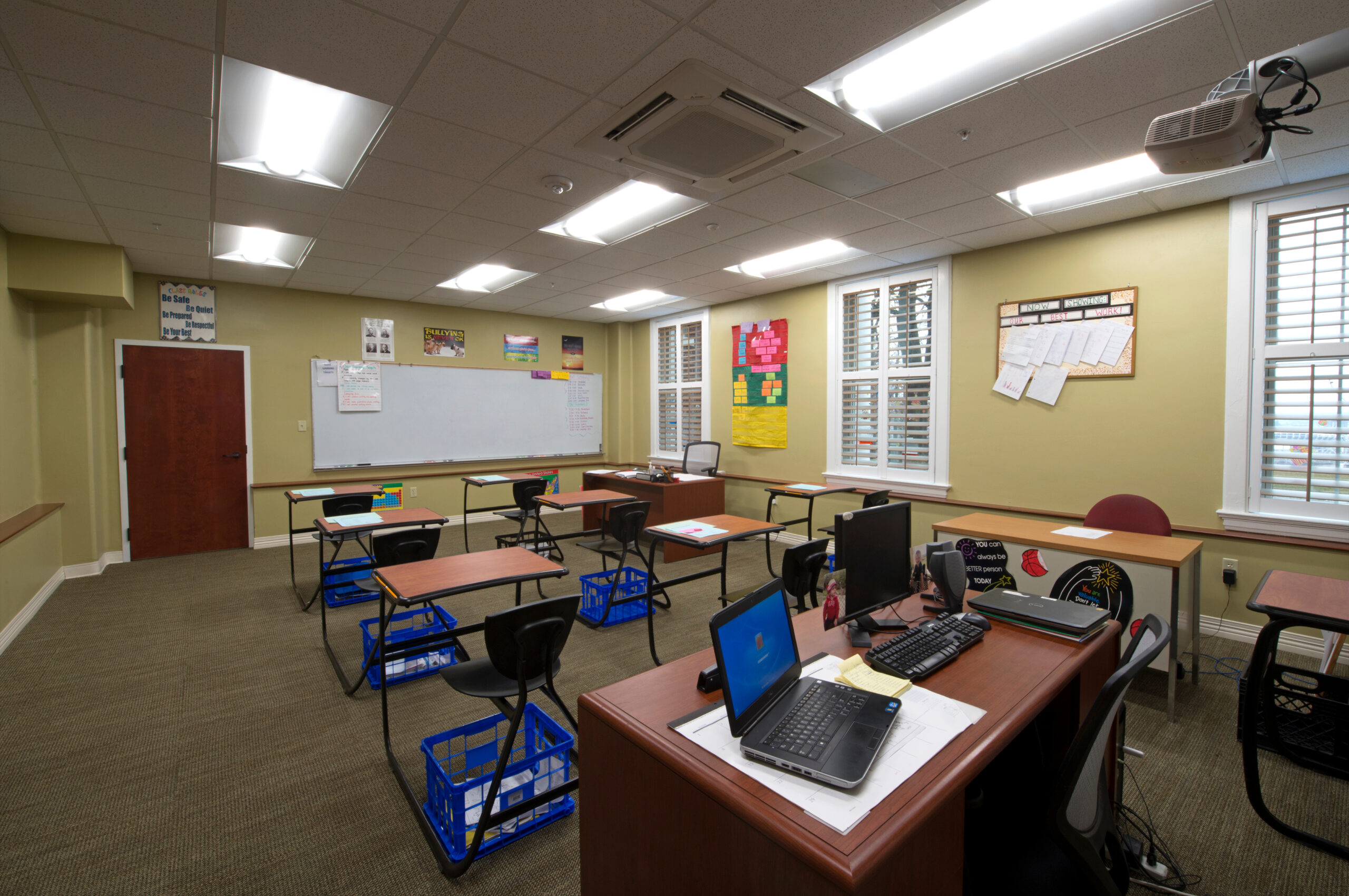 classroom01