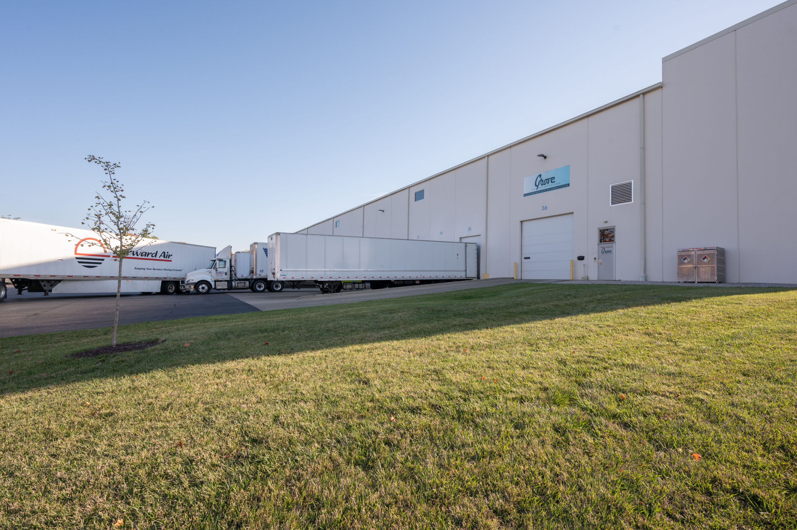 1365 Aviation Boulevard_CincyPhotopro-3651